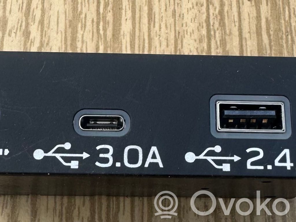 Subaru Outback (BT) USB control unit 