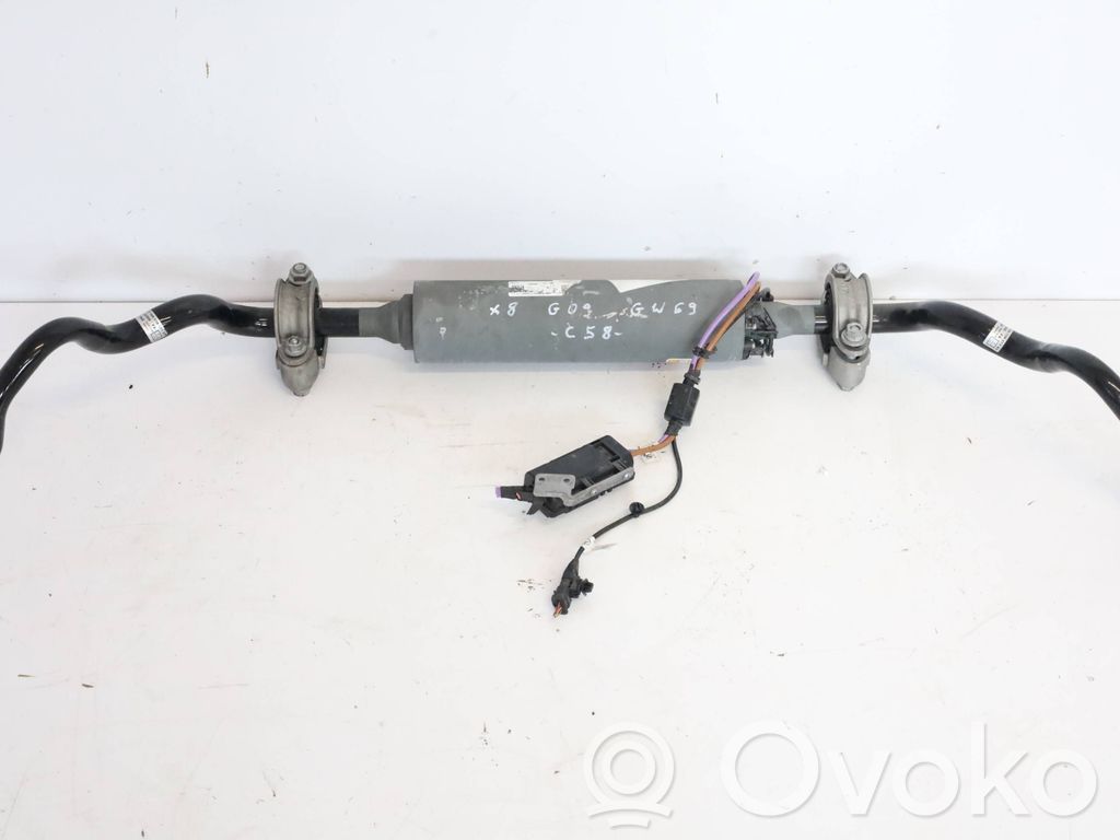 BMW XM Active stabilizer 