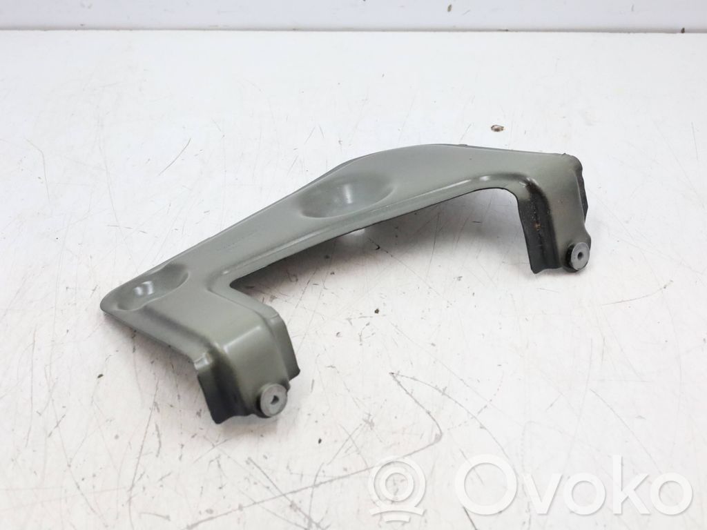 BMW X7 G07 Soporte de montaje del guardabarros 