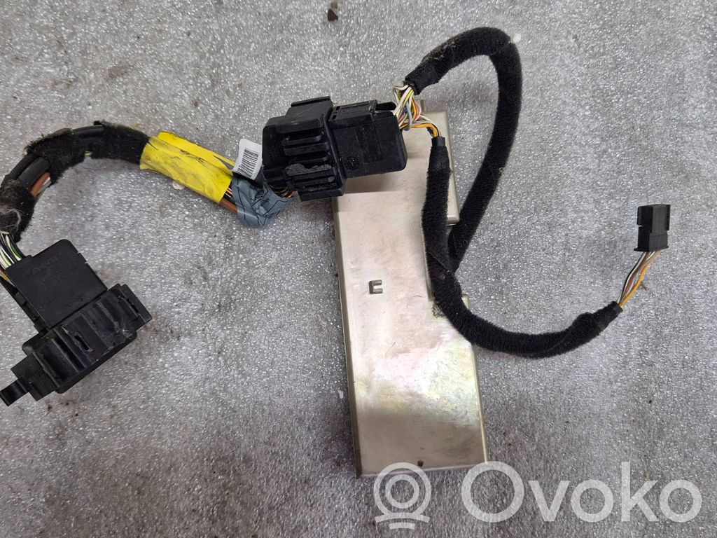BMW 5 E39 Amplificator antenă aeriană 