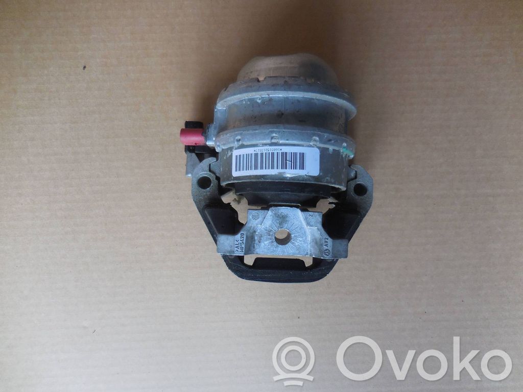 Engine mount bracket   4H0199255AA