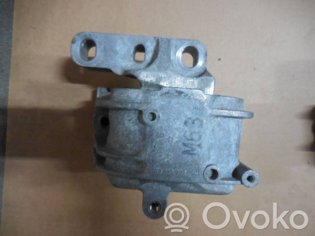 Engine mount bracket   1K0199262CF