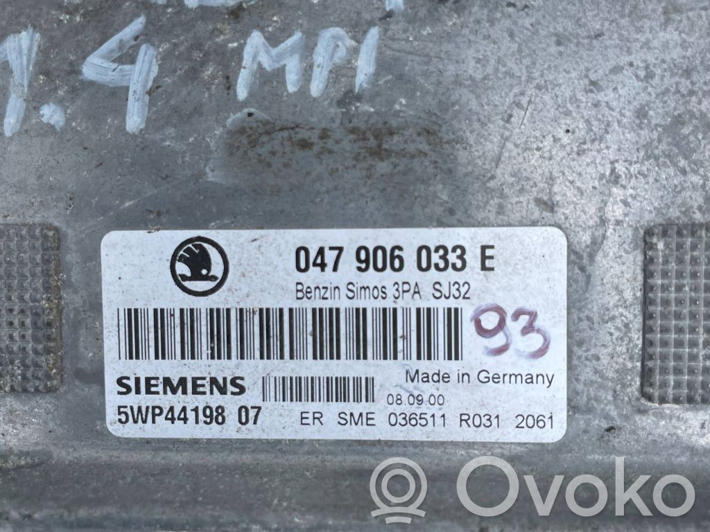 Skoda Fabia Mk1 (6Y) Engine control unit/module 