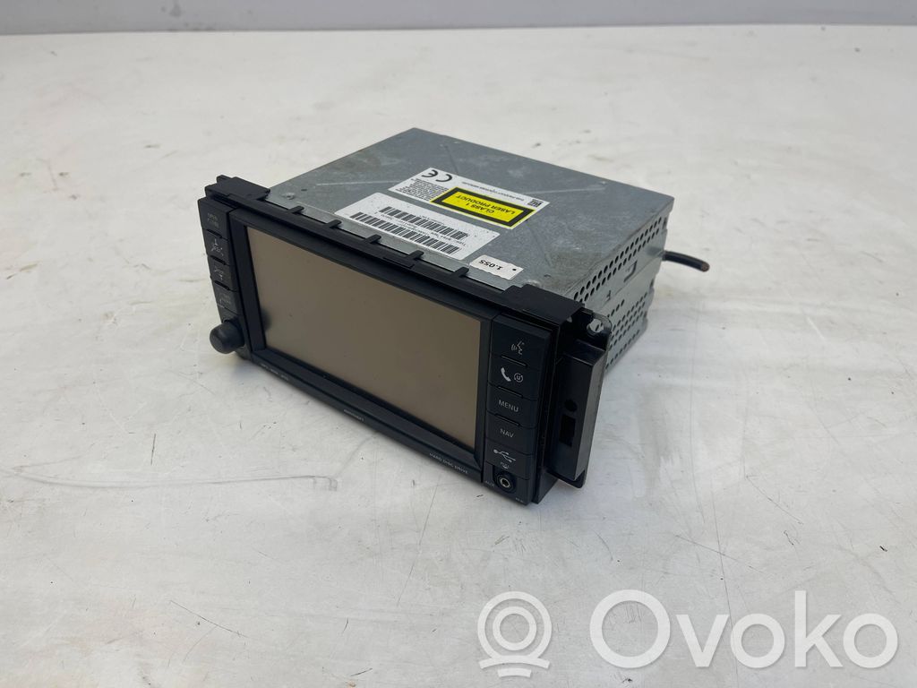 Panel / Radioodtwarzacz CD/DVD/GPS   P05064741AC,T00E234851531,366700