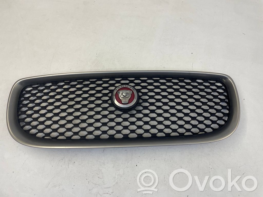 Jaguar XE Grilă radiator față 