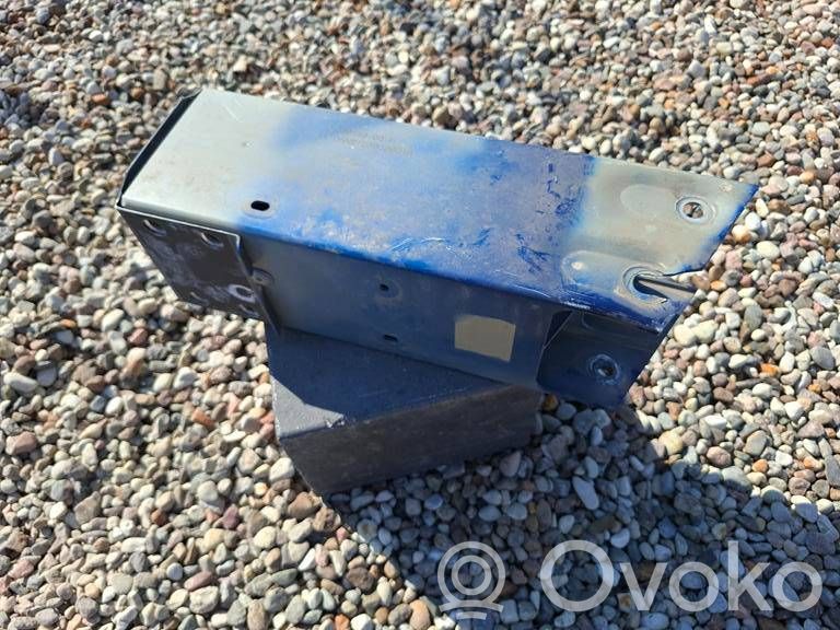 Tesla Model 3 Belka zderzaka przedniego 