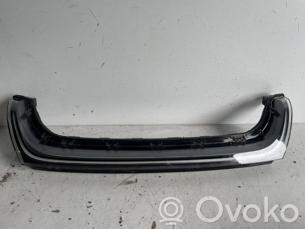 Headlight/headlamp   EM2E4102300A,DTA101A4