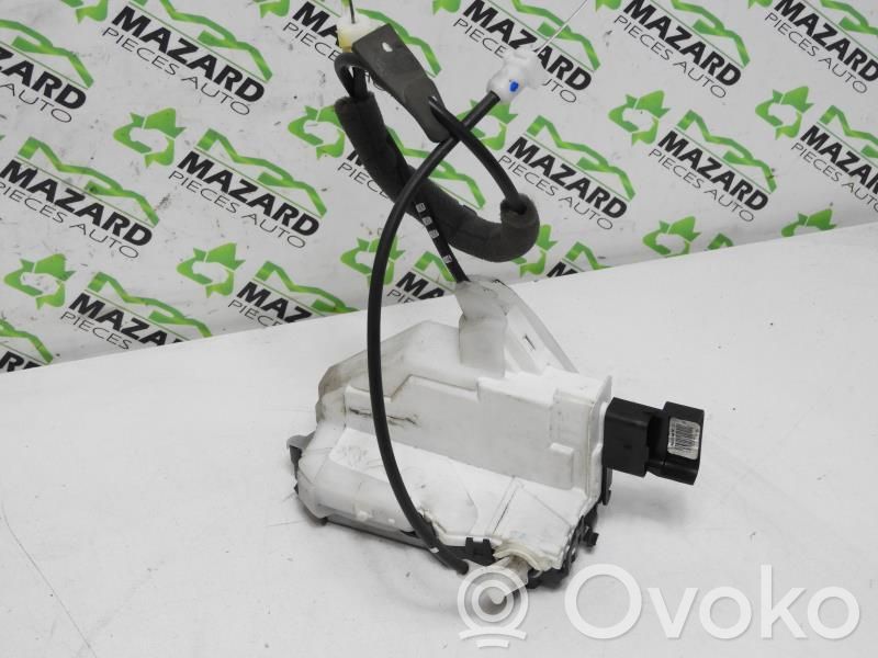 Citroen C3 Priekšpusē slēdzene 