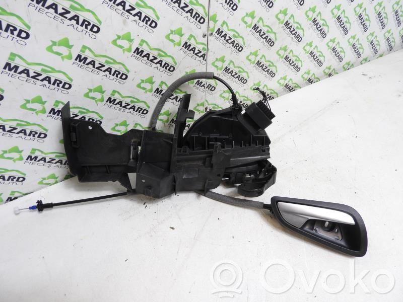 Ford Focus Front door lock 