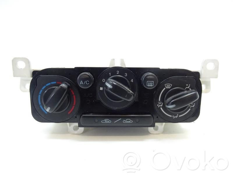 Mazda 323 Climate control unit 