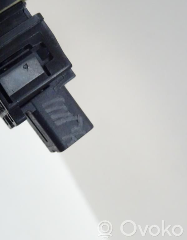 Suzuki SX4 Hazard light switch 