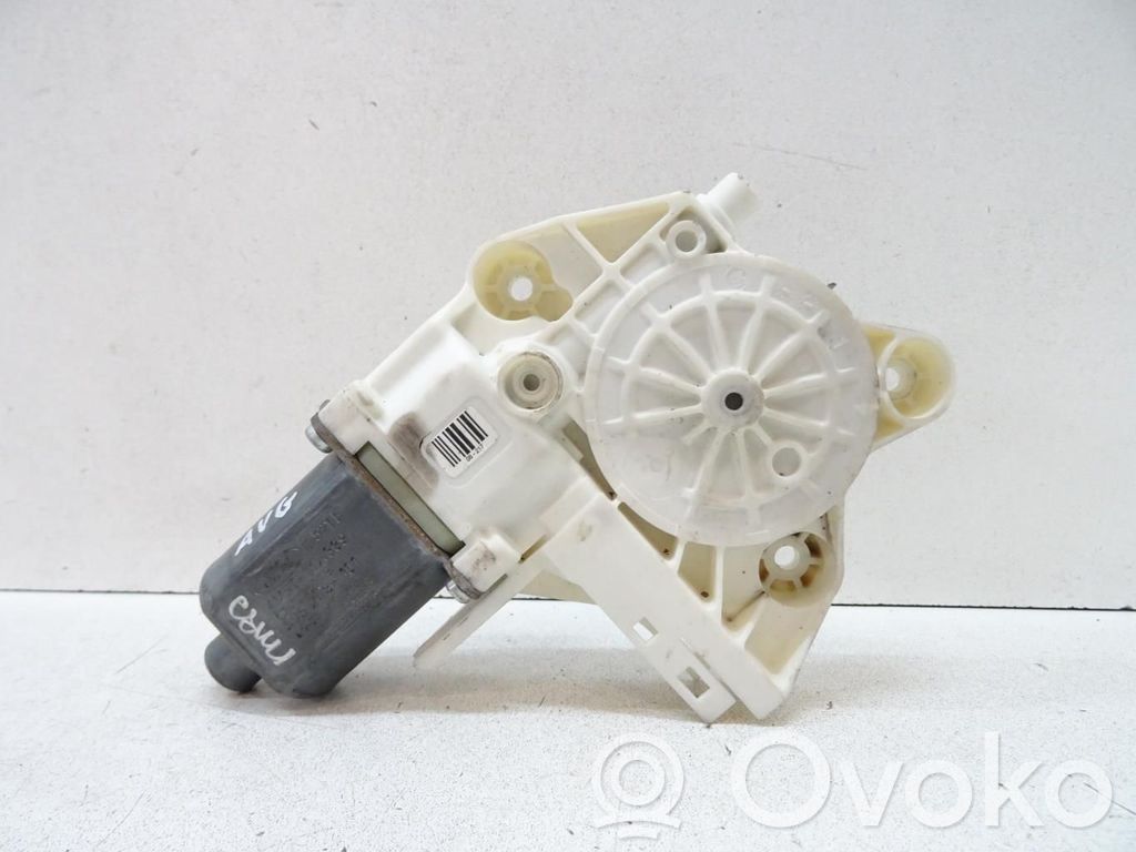 Silnik regulatora szyby drzwi przednich   1430347