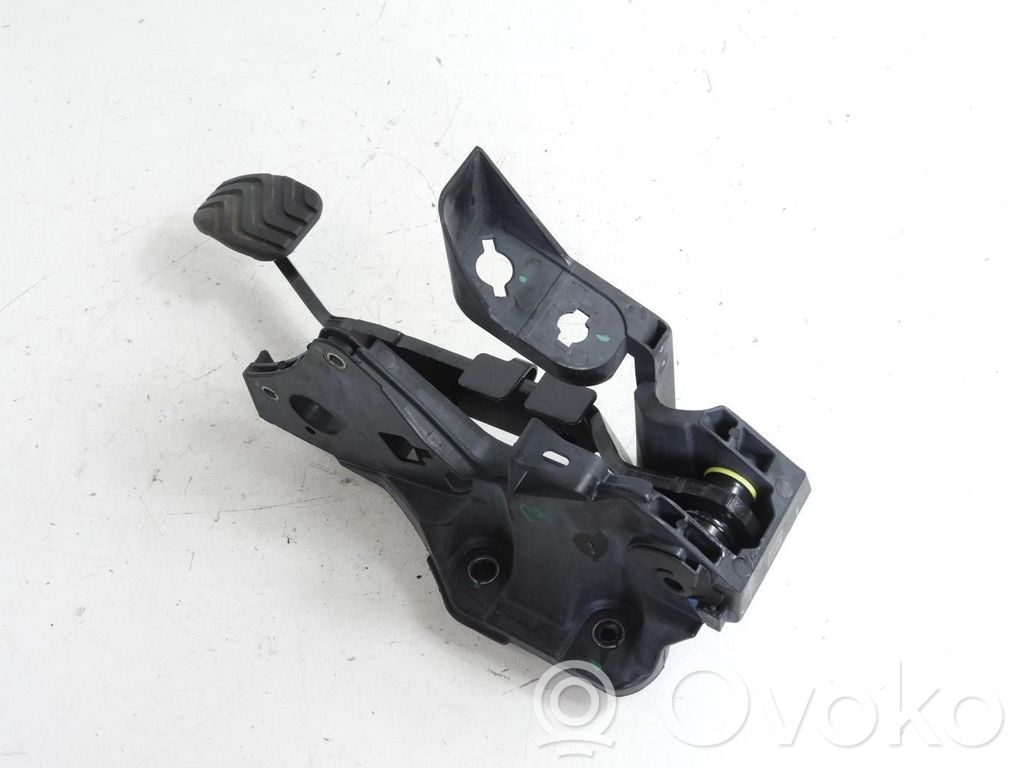 Renault Clio V Jarrupoljin 