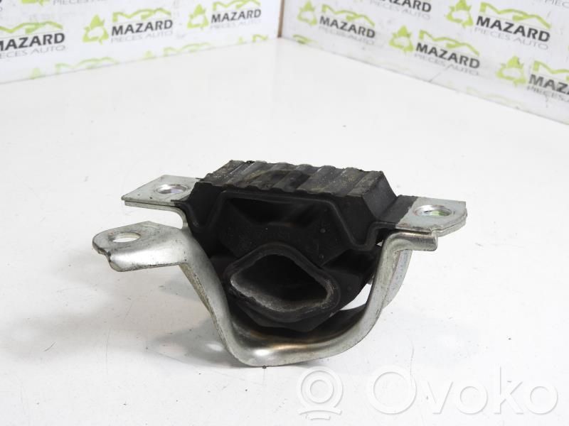 Fiat 500 Engine mount bracket 