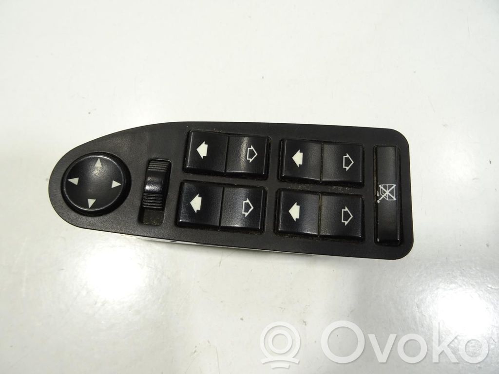 BMW 5 E39 Electric window control switch 