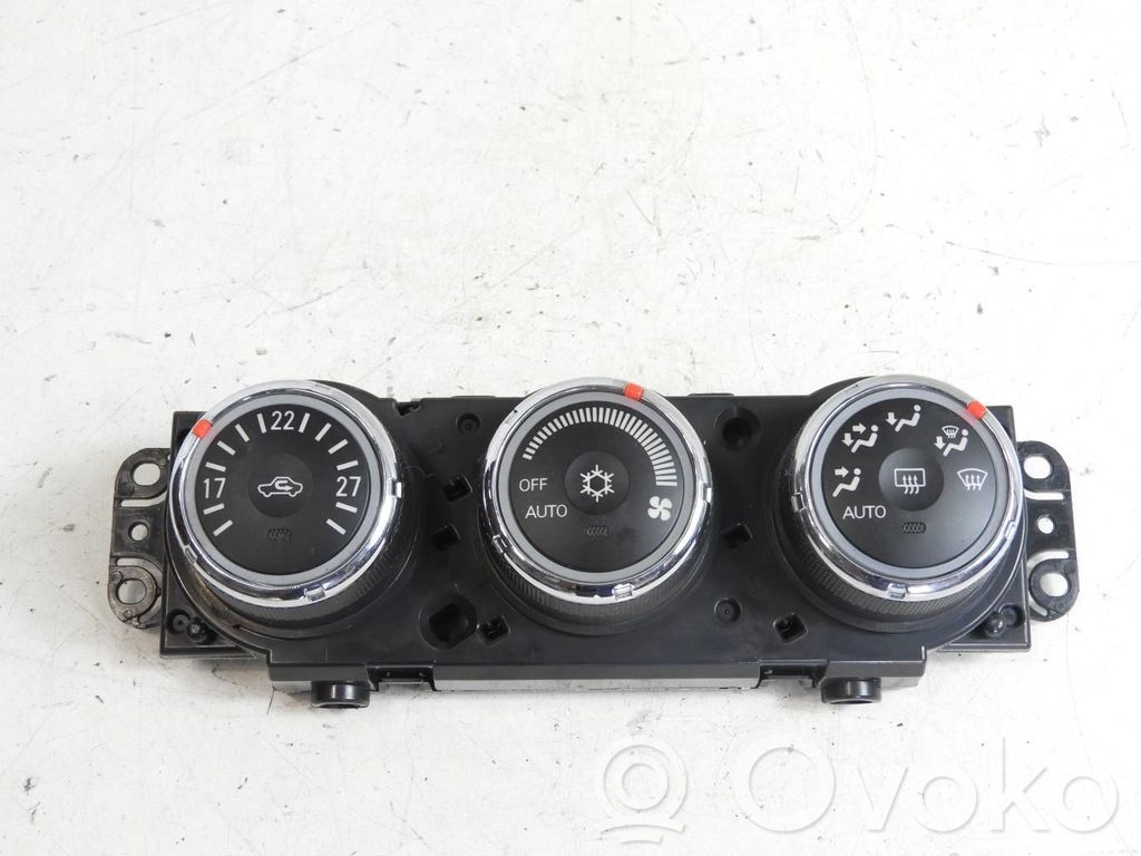 Peugeot 4007 Climate control unit 