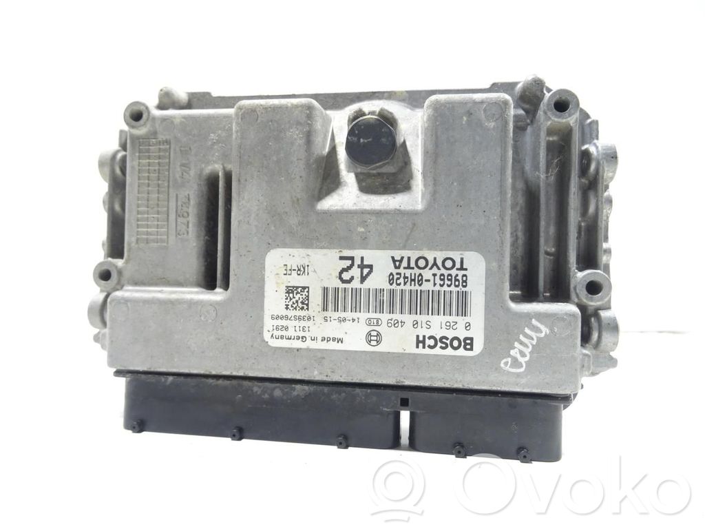 Toyota Aygo AB40 Engine control unit/module 