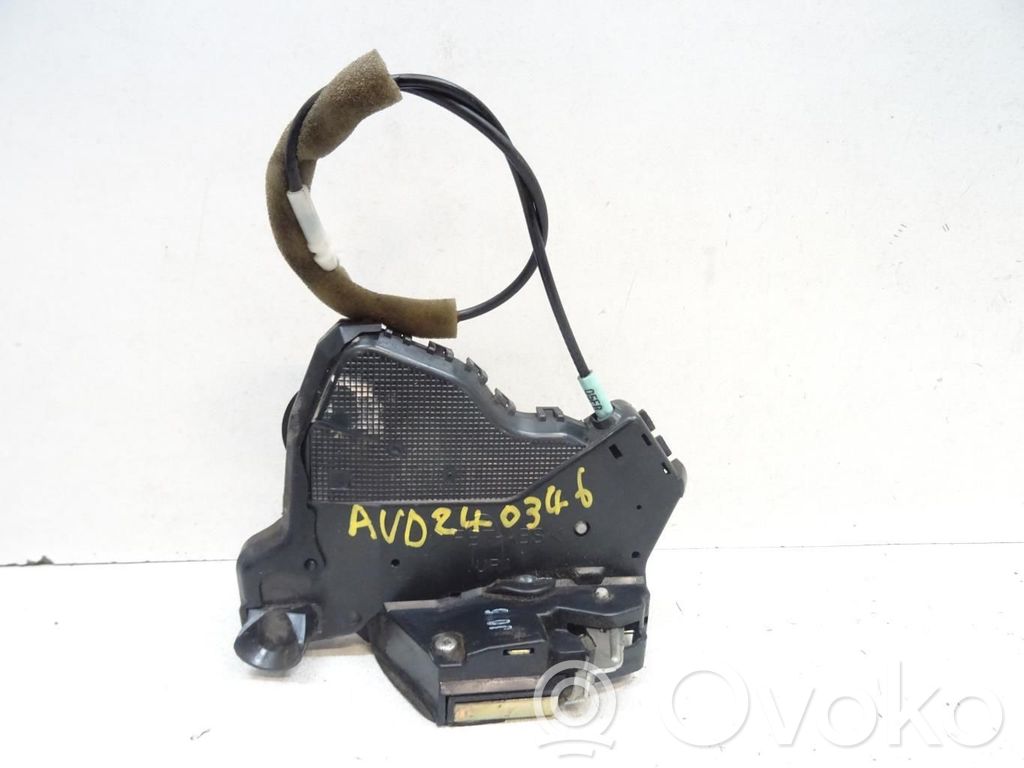 Toyota Corolla E120 E130 Front door lock 