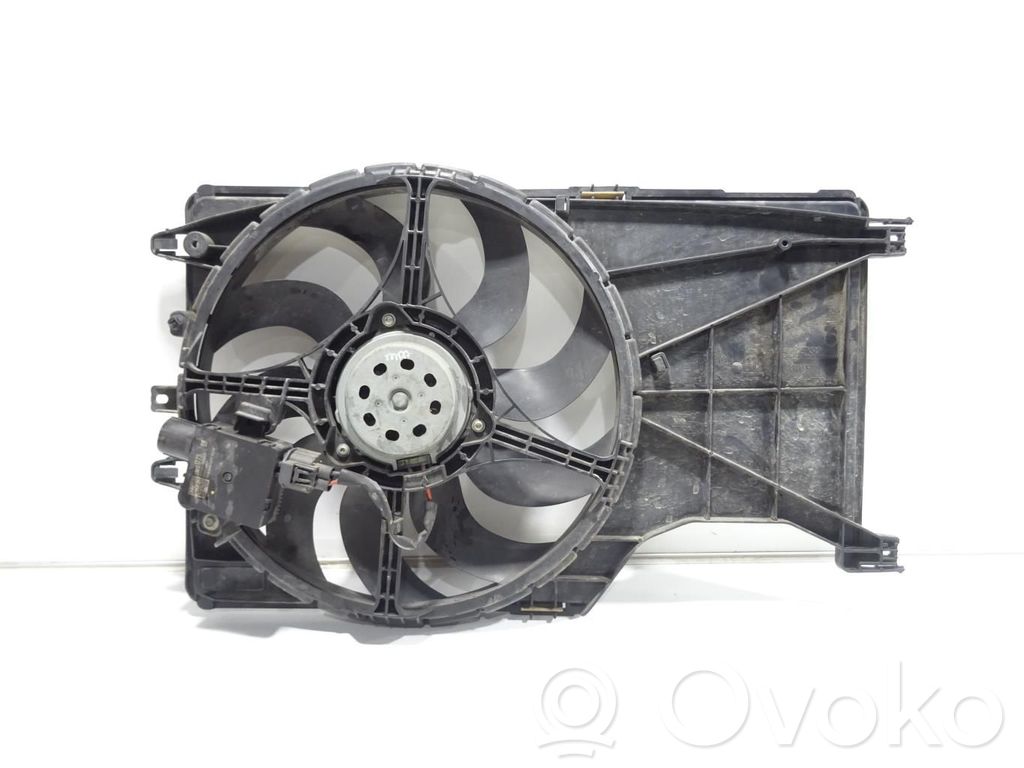 Opel Corsa E Elektrolüfter 