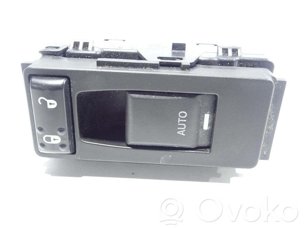Electric window control switch   4602786AA
