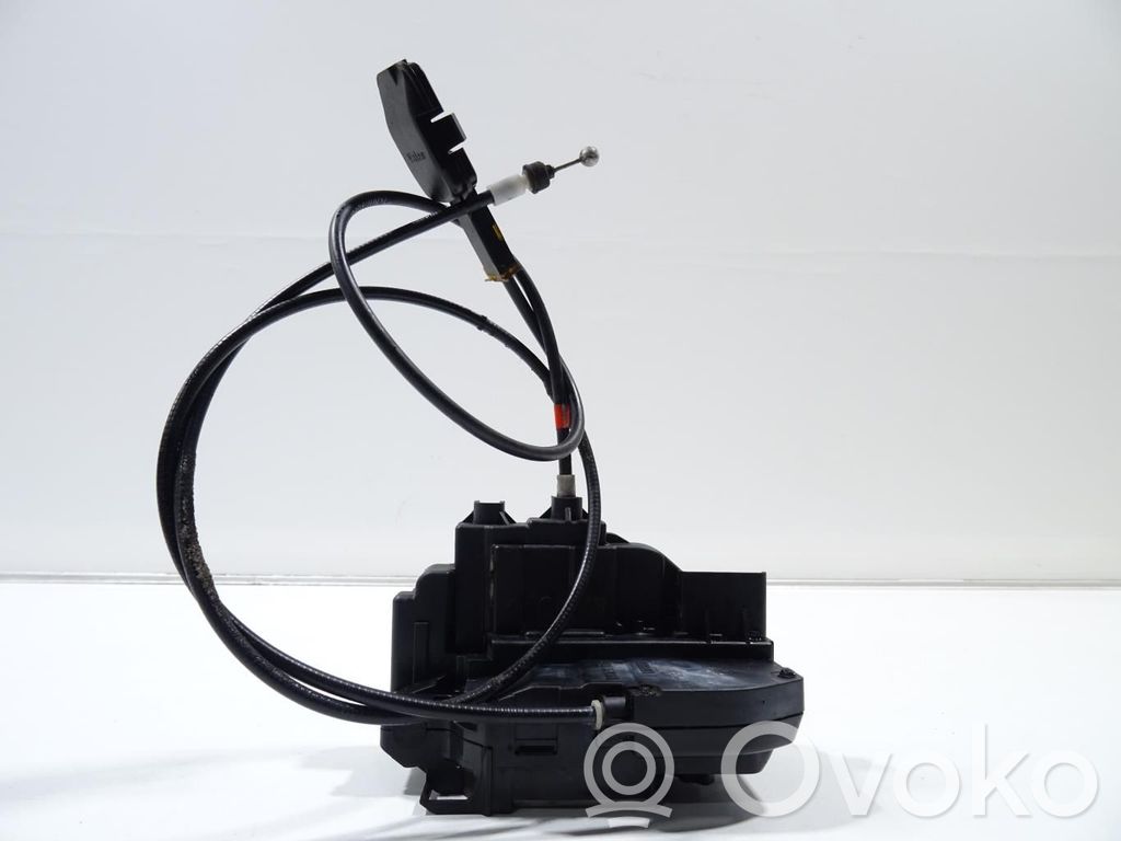 Priekšpusē slēdzene   805009U10C