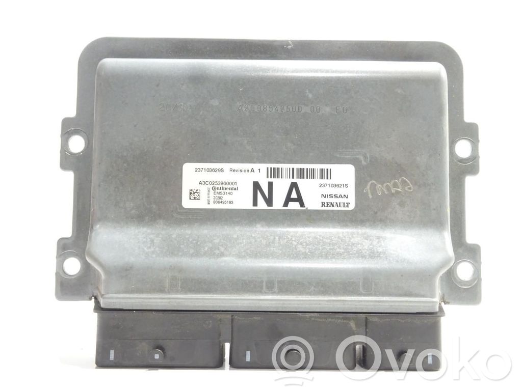 Dacia Sandero Engine control unit/module 