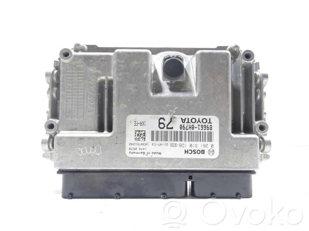 Engine control unit/module   B001183680