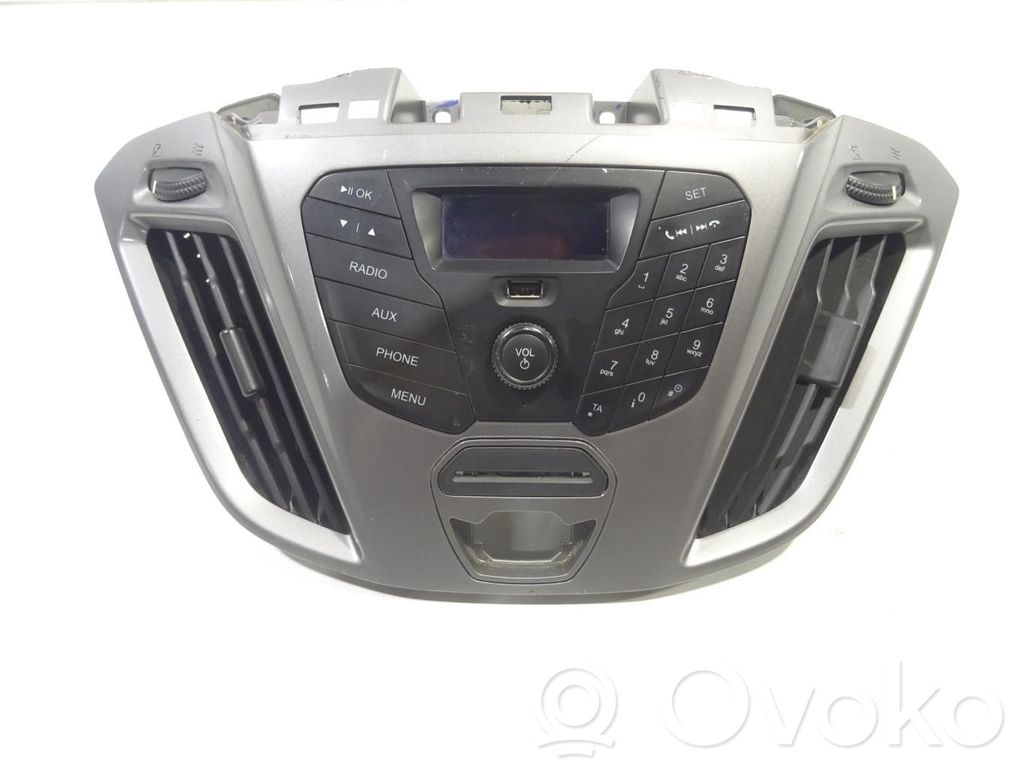 Ford Transit Custom Radio/CD/DVD/GPS head unit 