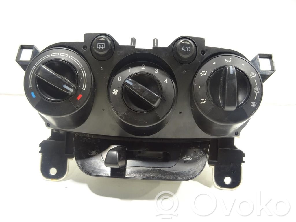 Mazda 2 Climate control unit 