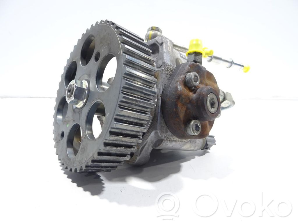 Opel Astra J Fuel injection high pressure pump 