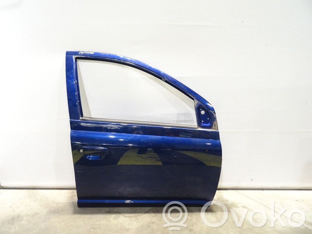 Toyota Yaris Puerta delantera 