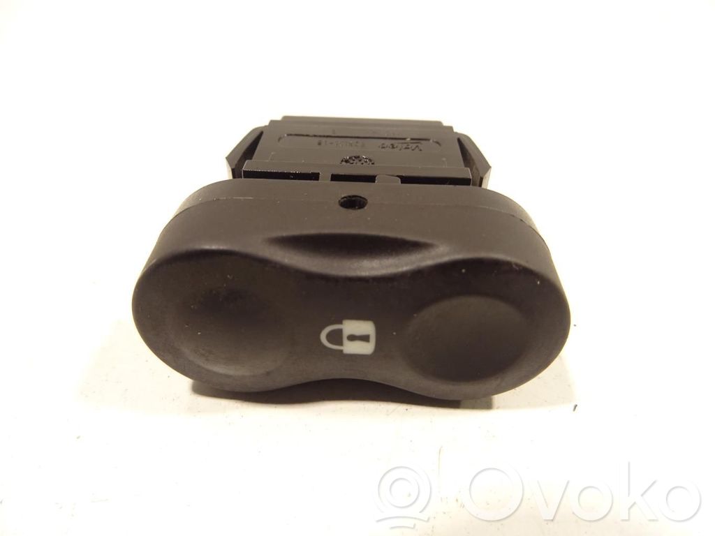 Other switches/knobs/shifts