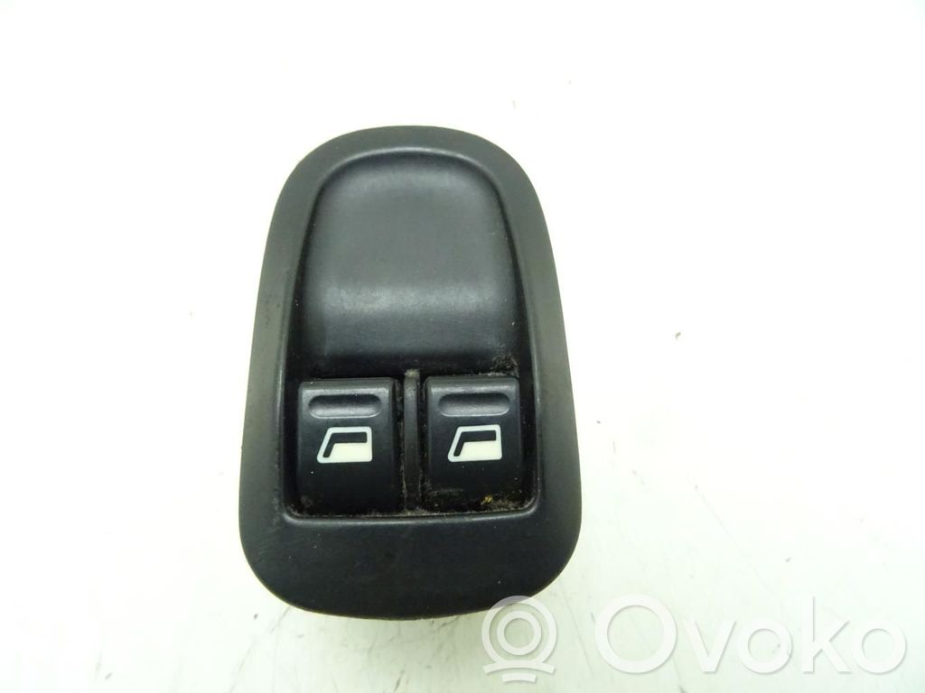 Peugeot 206 Electric window control switch 