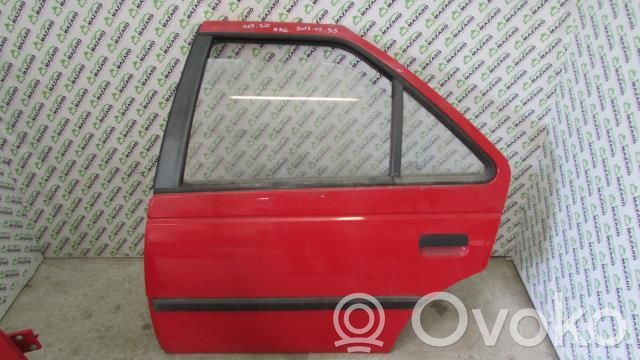 Peugeot 405 Puerta trasera 