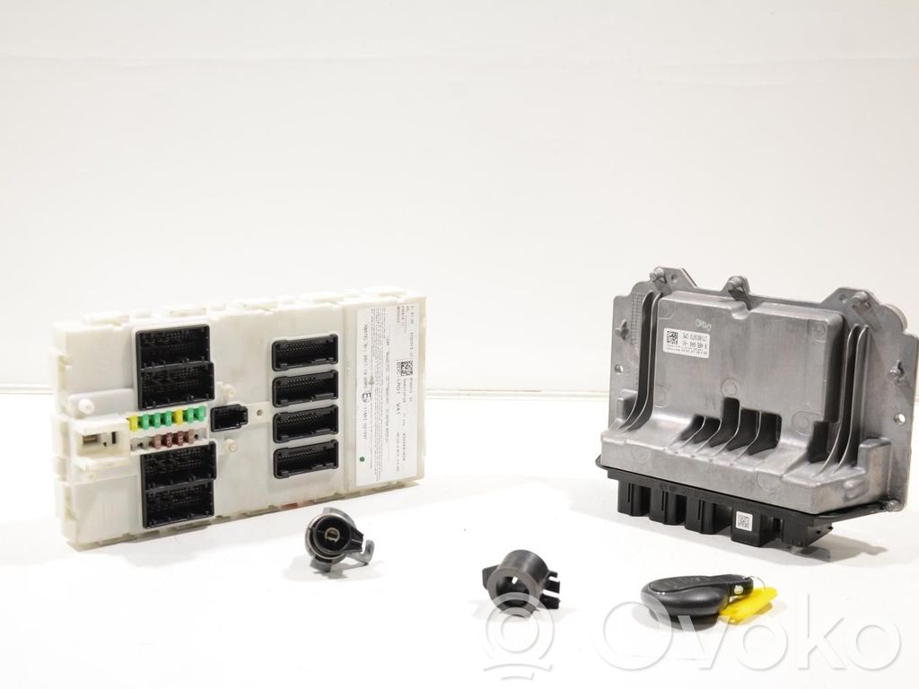 Mini Cooper Countryman F60 Engine ECU kit and lock set 