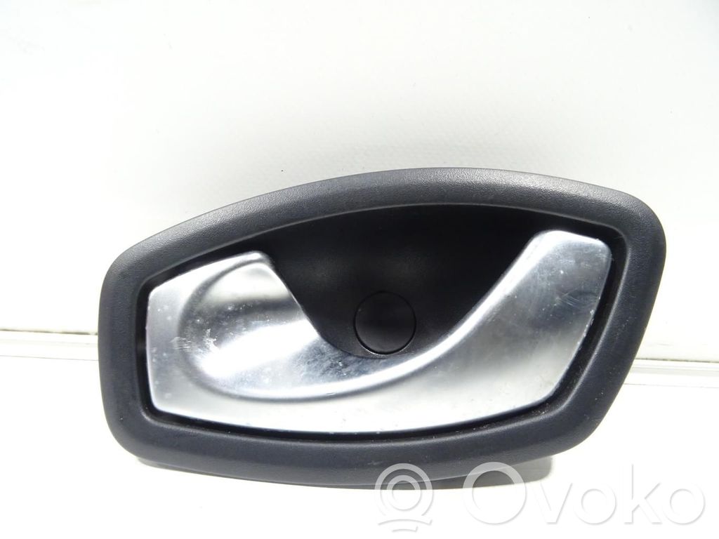 Renault Captur Rear door interior handle 