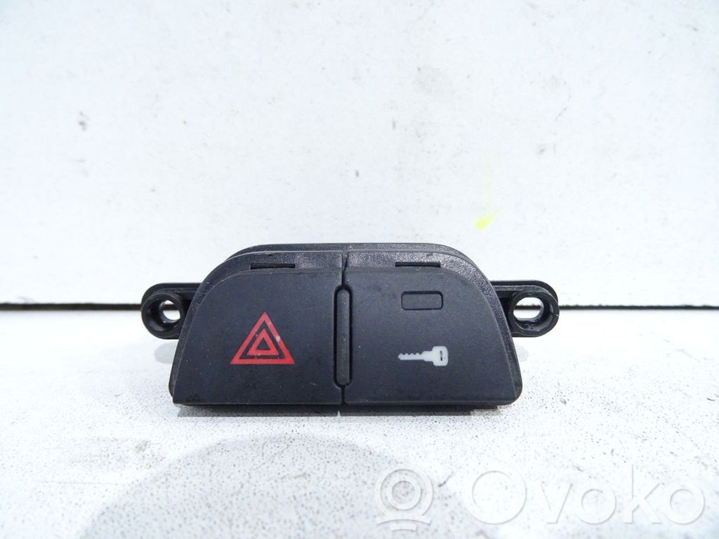 Alfa Romeo Mito Botón interruptor de luz de peligro 