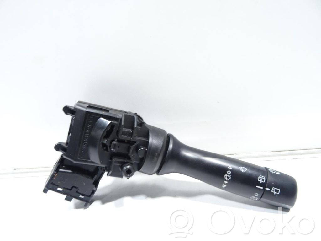 Toyota Yaris Palanca de control del limpiaparabrisas 
