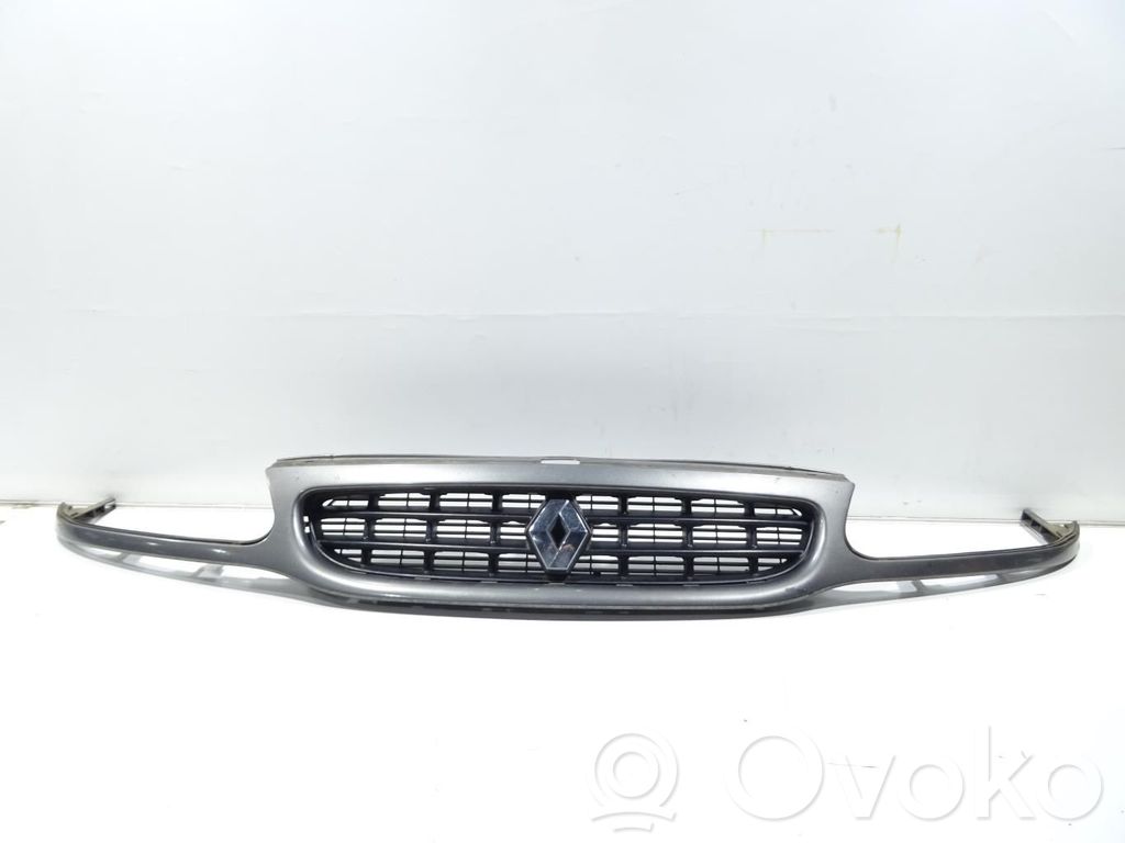 Renault Safrane Etusäleikkö 