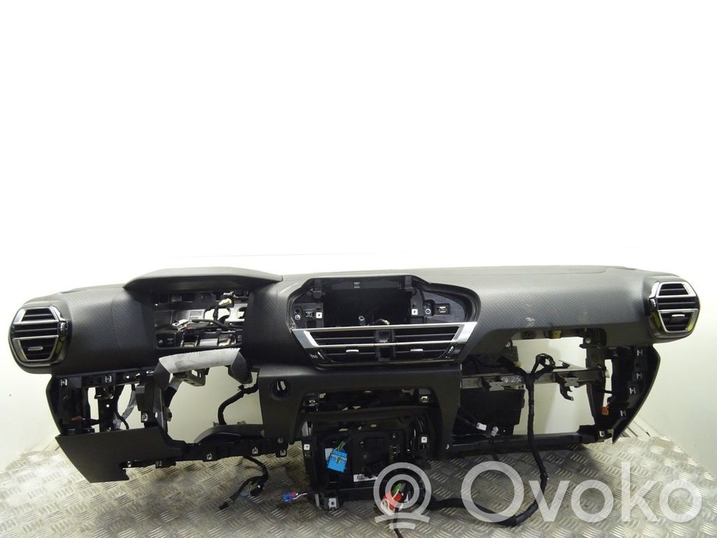 Citroen C4 III e-C4 Panelė 