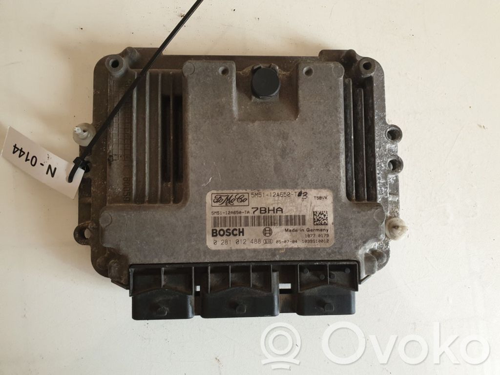 Ford Focus C-MAX Engine control unit/module 