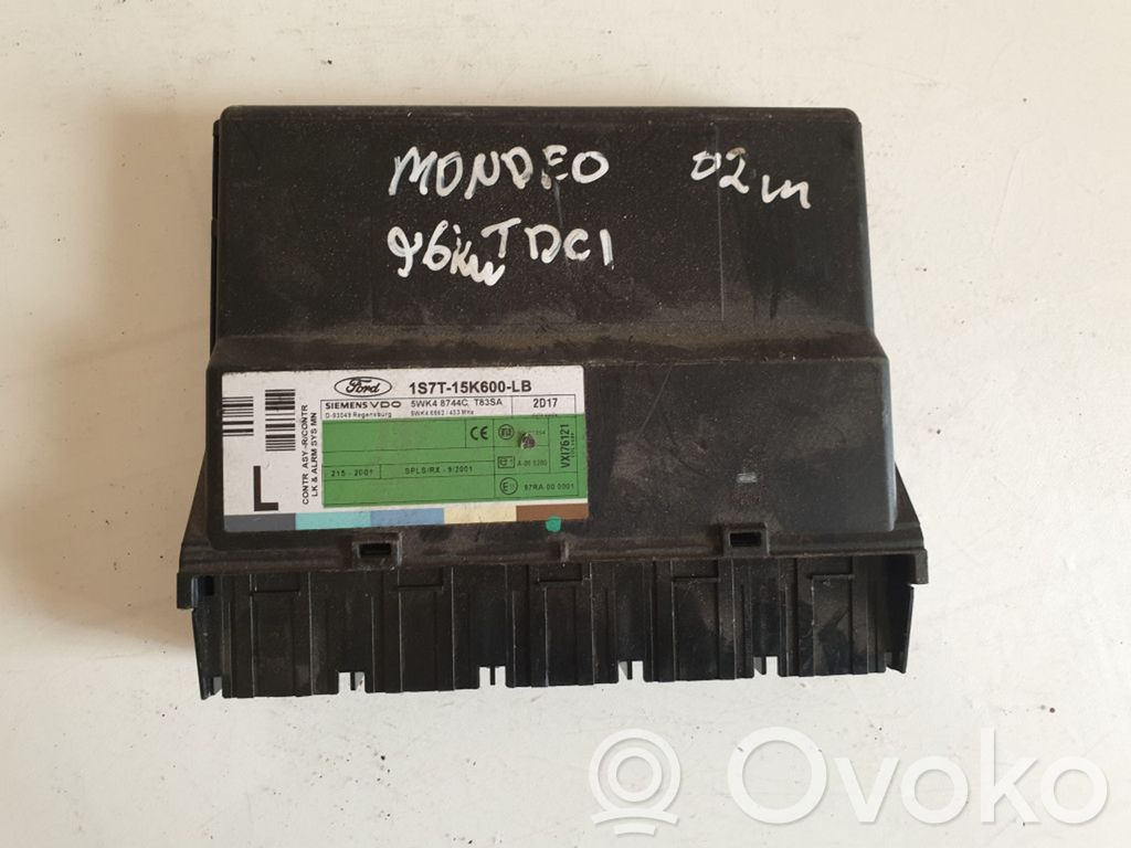 Ford Focus Comfort/convenience module 