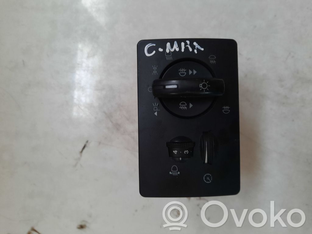 Light switch   3M5T13A024BA