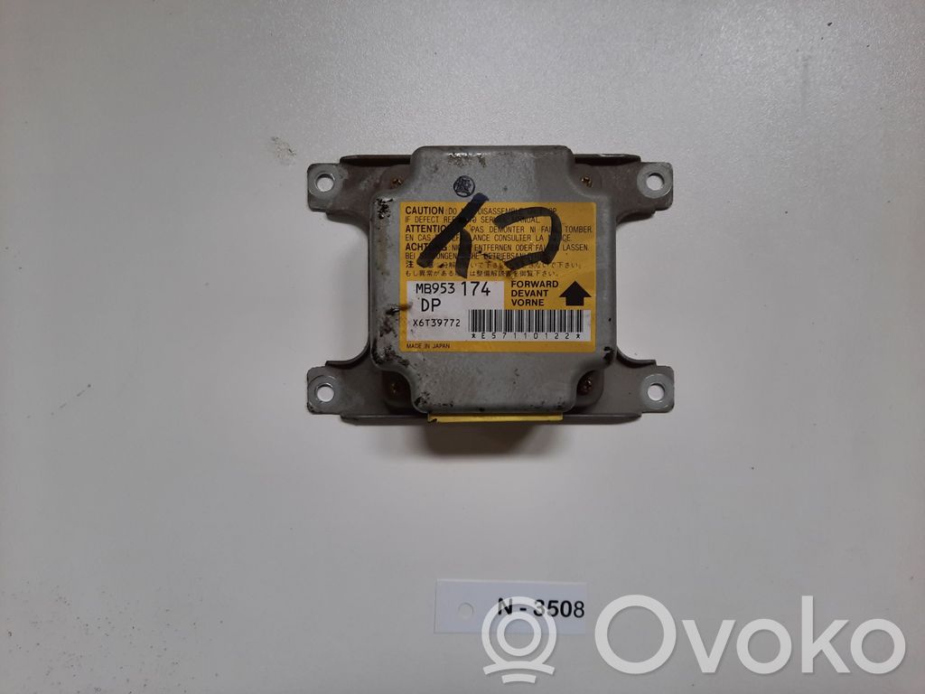 Mitsubishi Colt Airbag control unit/module 