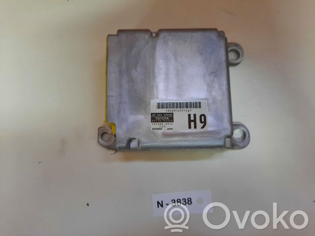 Toyota RAV 4 (XA20) Sterownik / Moduł Airbag 