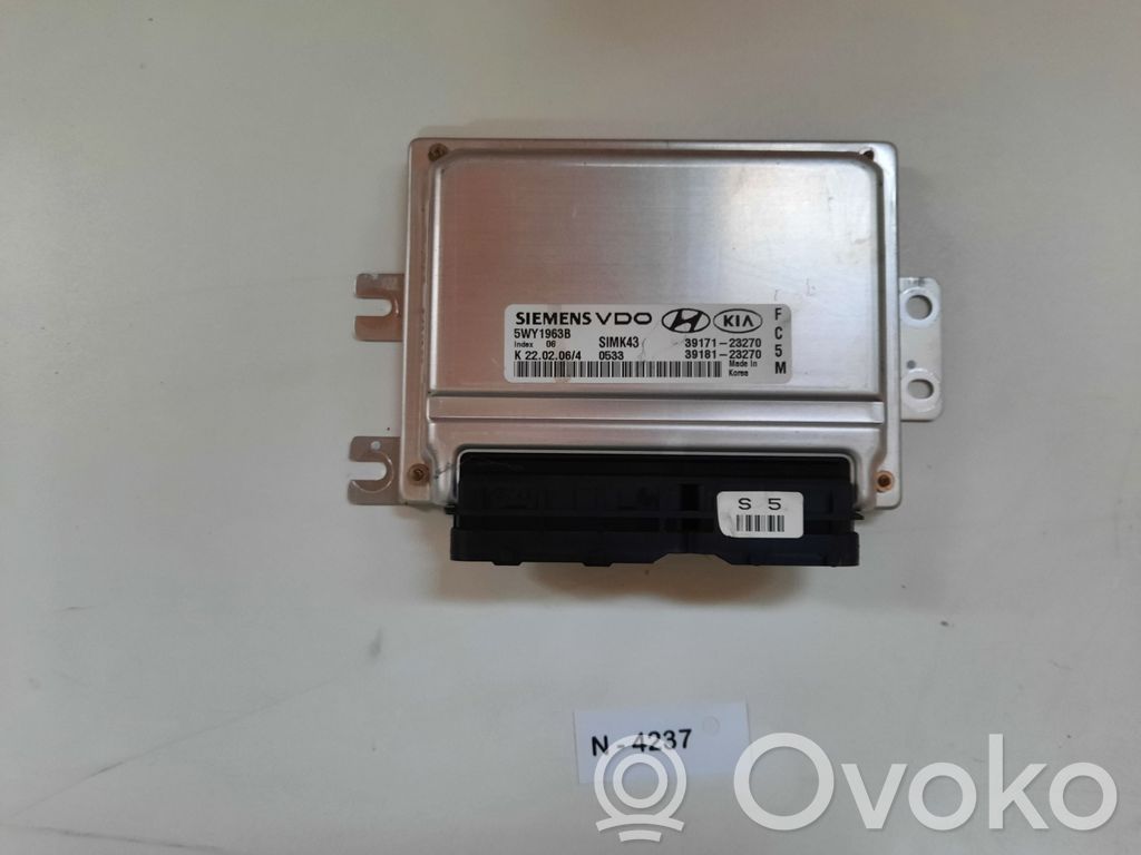 Hyundai Tucson JM Engine control unit/module 