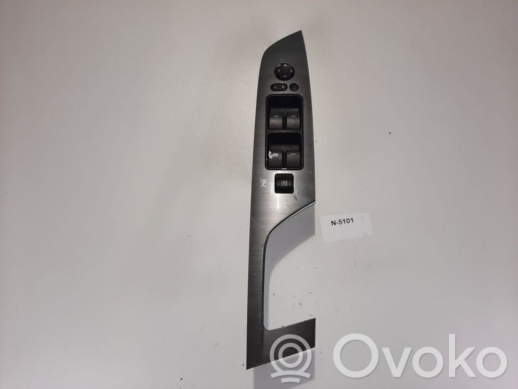 Electric window control switch