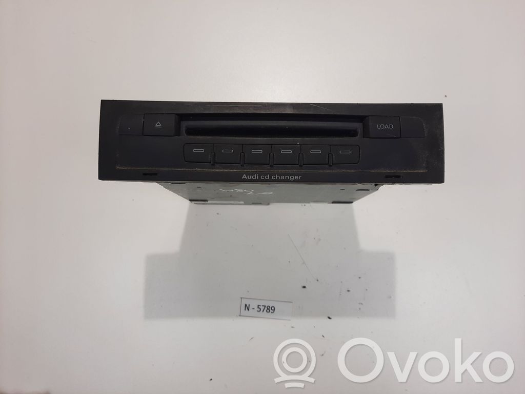 Audi Q7 4L CD/DVD keitiklis 