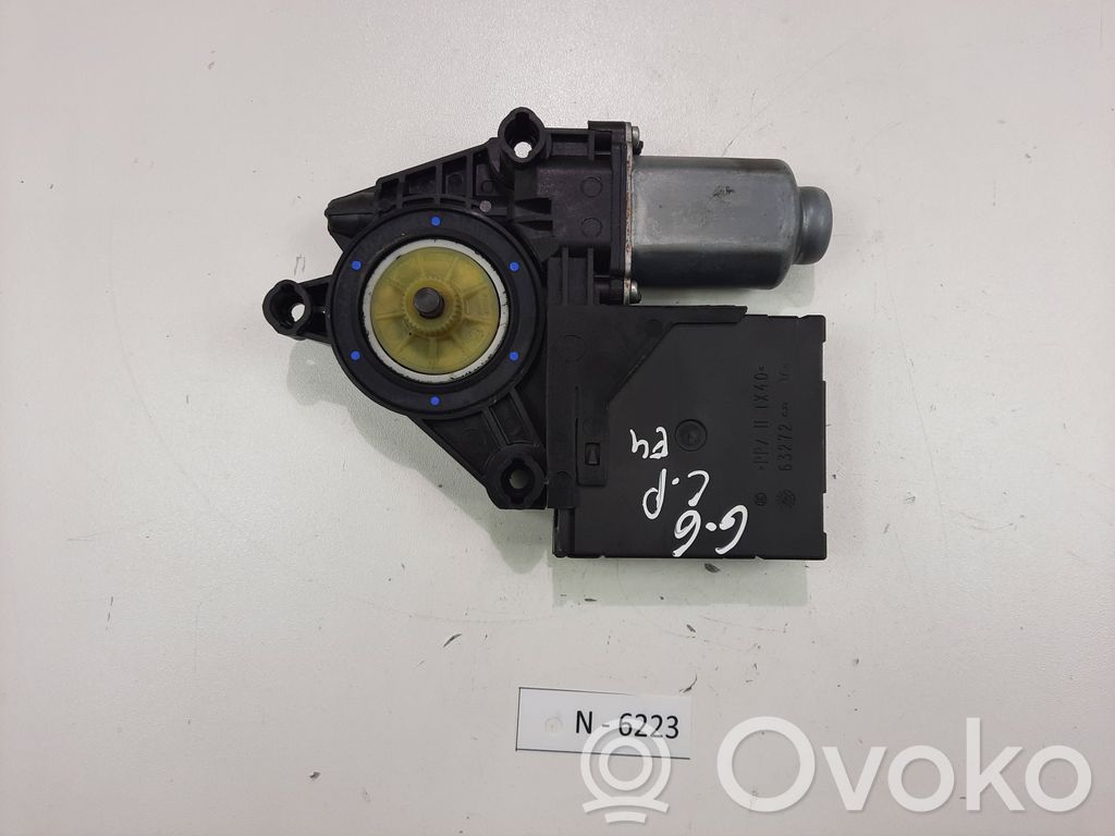 Volkswagen Golf VI Motorino alzacristalli della portiera anteriore 
