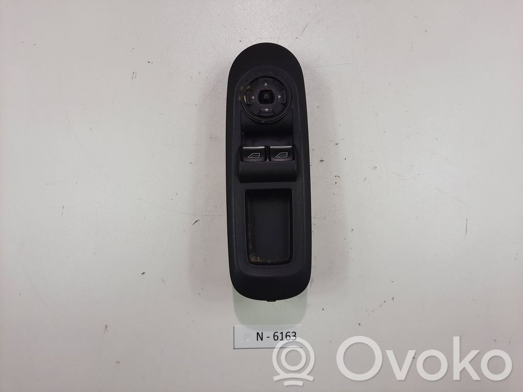 Ford Galaxy Electric window control switch 